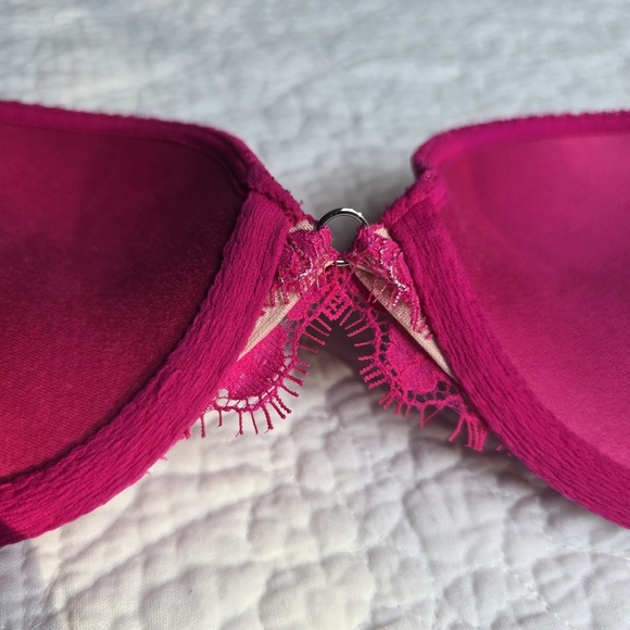 Victoria's Secret Very Sexy Pink Push-up Bra 32B - Picture 8 of 12